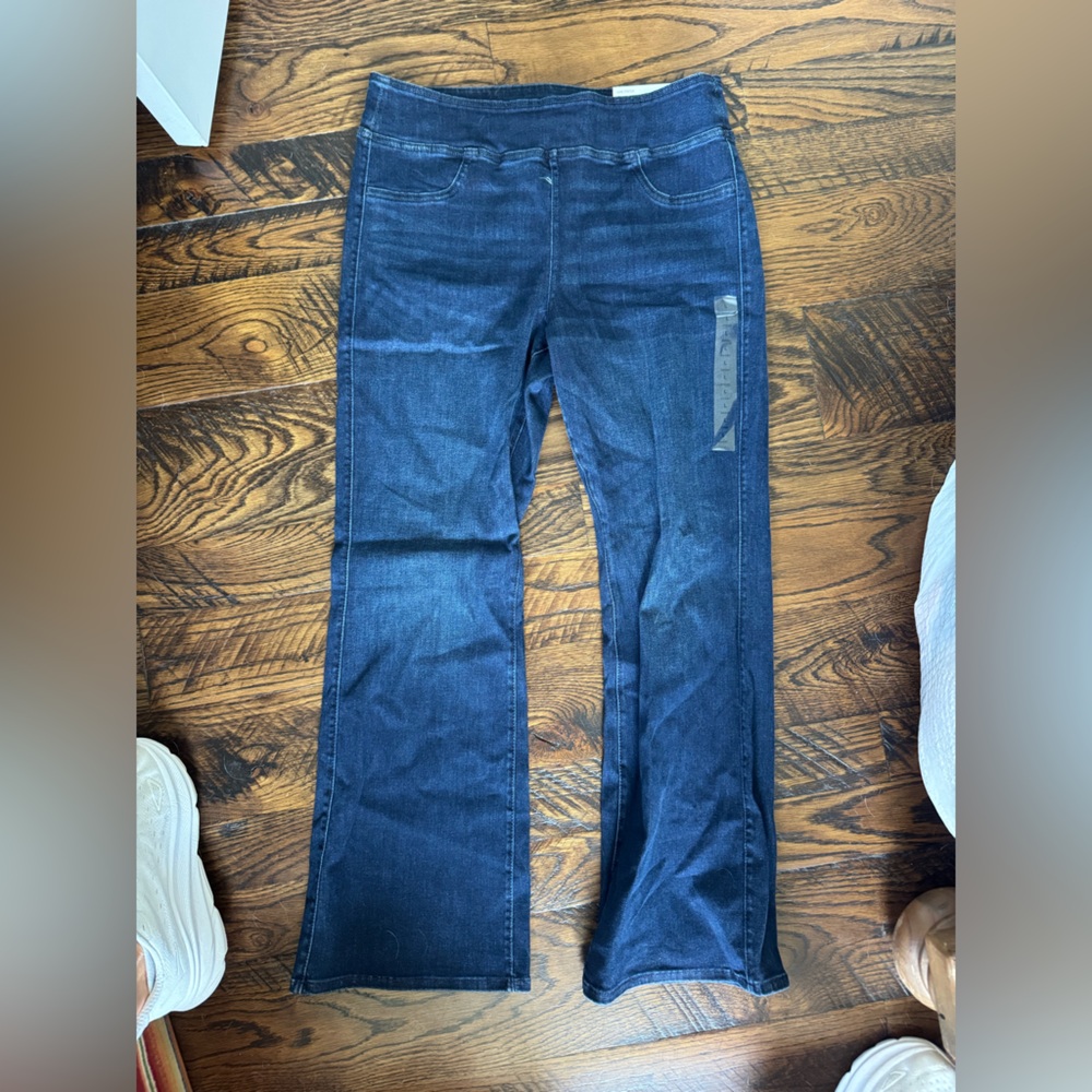 American Eagle Outfitters Dark Blue Skinny Jeans